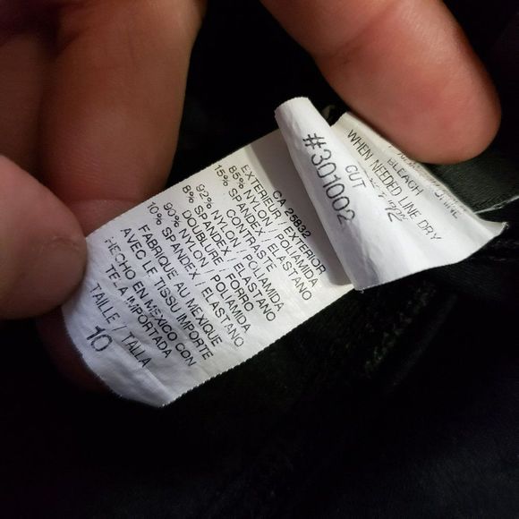 La Blanca SIZE 10 Island Goddess One Piece Shired Twisted Skirted Swimsuit Black - Picture 10 of 11